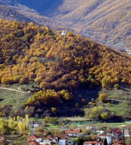 Kastanodasos Apartahotel