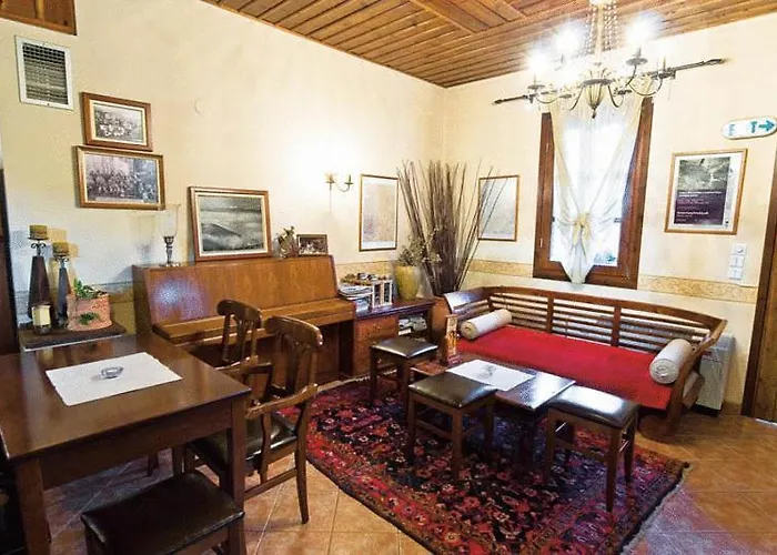 Kastanodasos Apartahotel Emporio (Kozani)